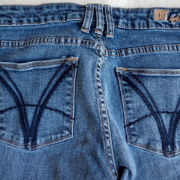 Kut from the cloth Sz 4 flawed Mid Rise jeans - Picture 7 of 7
